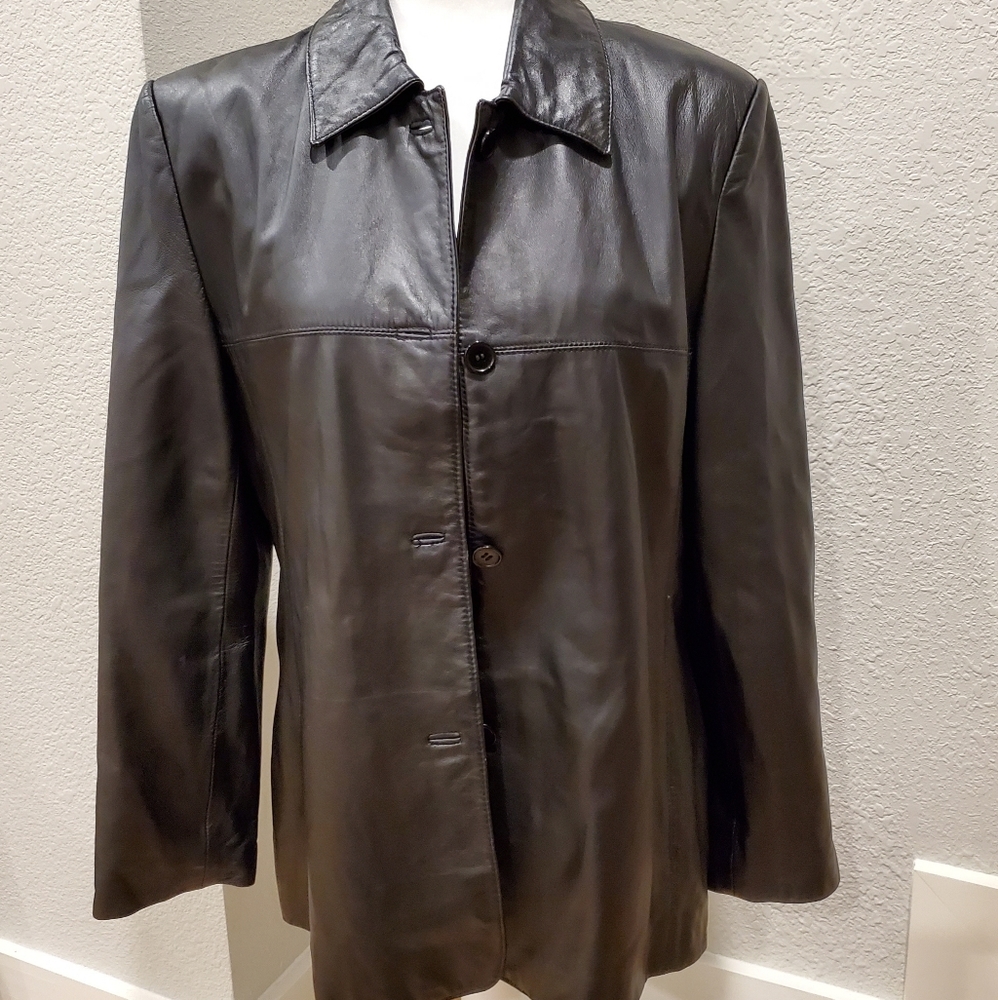 Black Leather Towne by London Fog